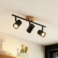 Lindby loftlampe Xiomara, 3 lyskilder, 68 cm lang, træ