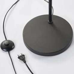 Lindby Morik gulvlampe, 1 lyskilde, sort/guld, metal