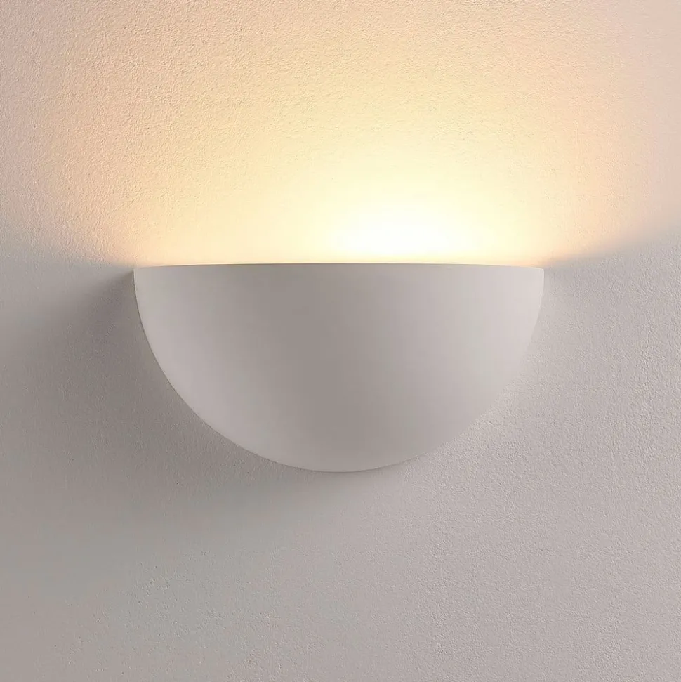 Lindby Narin uplight væglampe, hvid, gips, halvcirkelformet, 28 cm