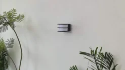 Lindby Smart LED udendørs væglampe Fyra, rund, CCT, RGB, Tuya