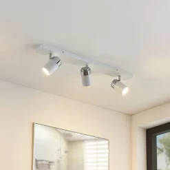 Lindby spotlight Kardo, 3 lyskilder, hvid, metal, IP44