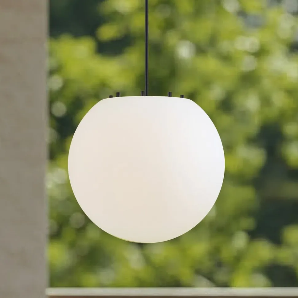 Lindby udendørs hængelampe Alea, hvid, plast, Ø 38 cm