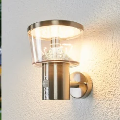 Lindby udendørs LED-væglampe Antje, bevægelsessensor, IP44