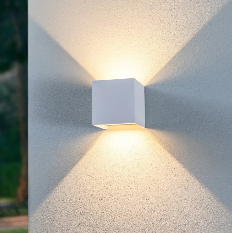 Lindby udendørs LED-væglampe Nivar, kantet, hvid, metal, IP54