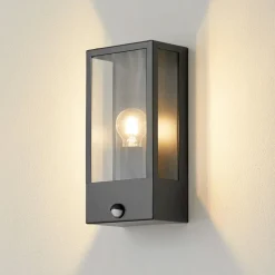 Lindby udendørs væglampe Ilana, sort, sensor, IP44, E27