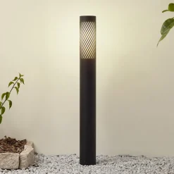 Lindby vejlampe Lurinda, sort, aluminium, Ø 10,5 cm