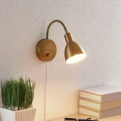 Lindby væglampe Amrei, antik messing, 42 cm, stik, dæmpbar