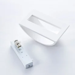 Lindby væglampe Heiko, op/ned, gips, hvid, højde 12 cm