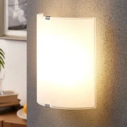 Lindby væglampe Phil, hvid, glas, højde 21 cm