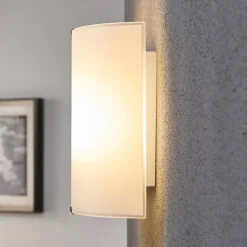 Lindby væglampe Phil, hvid, glas, højde 21 cm