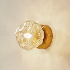 Lindby væglampe Piatra, rav/messing, glas, Ø 16 cm, G9