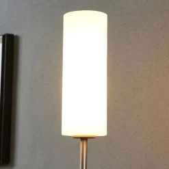 Lindby Vinsta gulvlampe, højde 153 cm, hvid, glas, metal