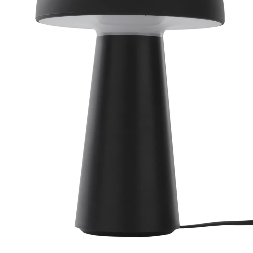 Lindby Zyre LED genopladelig bordlampe, sort, IP44, touchdæmper