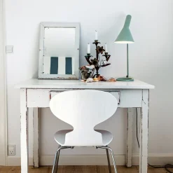 Louis Poulsen AJ - designer bordlampe, petrol