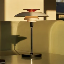 Louis Poulsen LED-bordlampe PH 80, hvid/rød/krom IP44