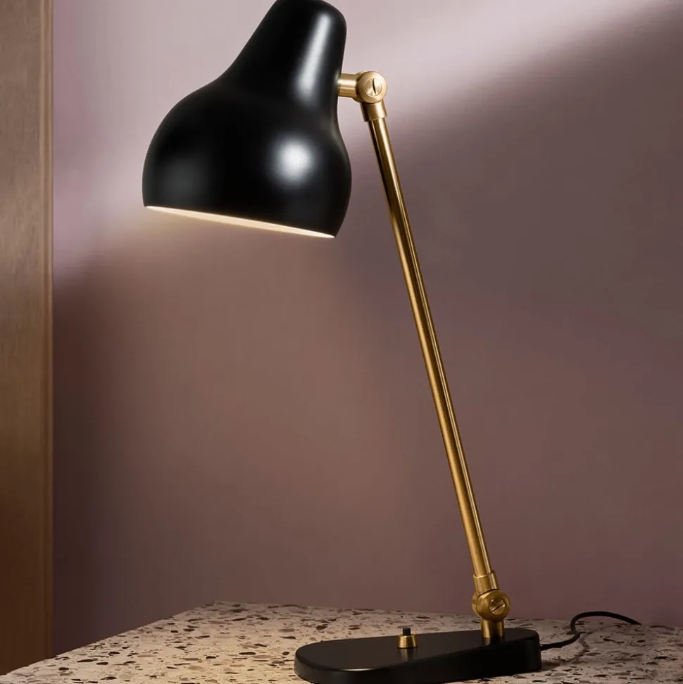 Louis Poulsen VL38 - LED-bordlampe, sort