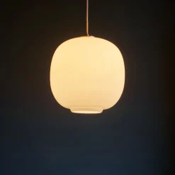 Louis Poulsen VL45 Radiohus hængelampe, Ø 17,5 cm, hvid