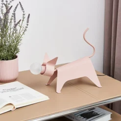 Lucande bordlampe Idalina, kat, pink, jern, 38 cm