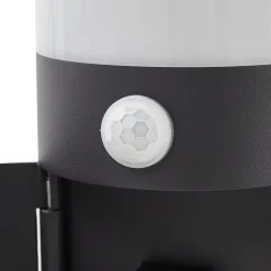 Lucande Corban sokkellampe, grå, sensor, udtag, IP44
