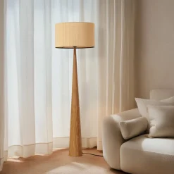 Lucande gulvlampe Fabrena, naturfarvet, bambus, højde 138 cm