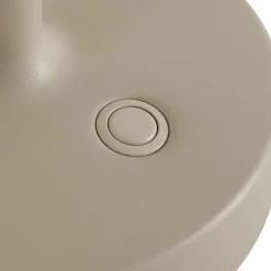 Lucande LED-batteridrevet lysestage Lea, vase, beige, 28 cm