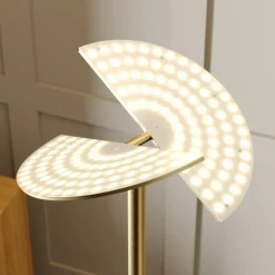 Lucande LED-gulvlampe Anniki, messing, justerbar, dæmpbar