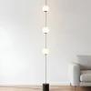 Lucande LED-gulvlampe Sphere, sort/opal, glas, dæmpbar