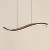 Lucande LED-hængelampe Alevia, sort/guld, CCT