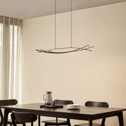 Lucande LED-hængelampe Sayori, 98 cm, sort, dæmpbar