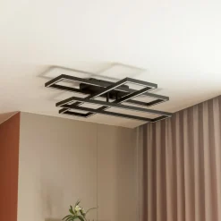 Lucande LED-loftslampe Tjado, 94 cm lang, sort, metal