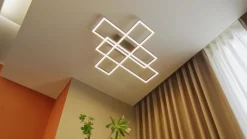 Lucande LED-loftslampe Tjado, 94 cm lang, sort, metal