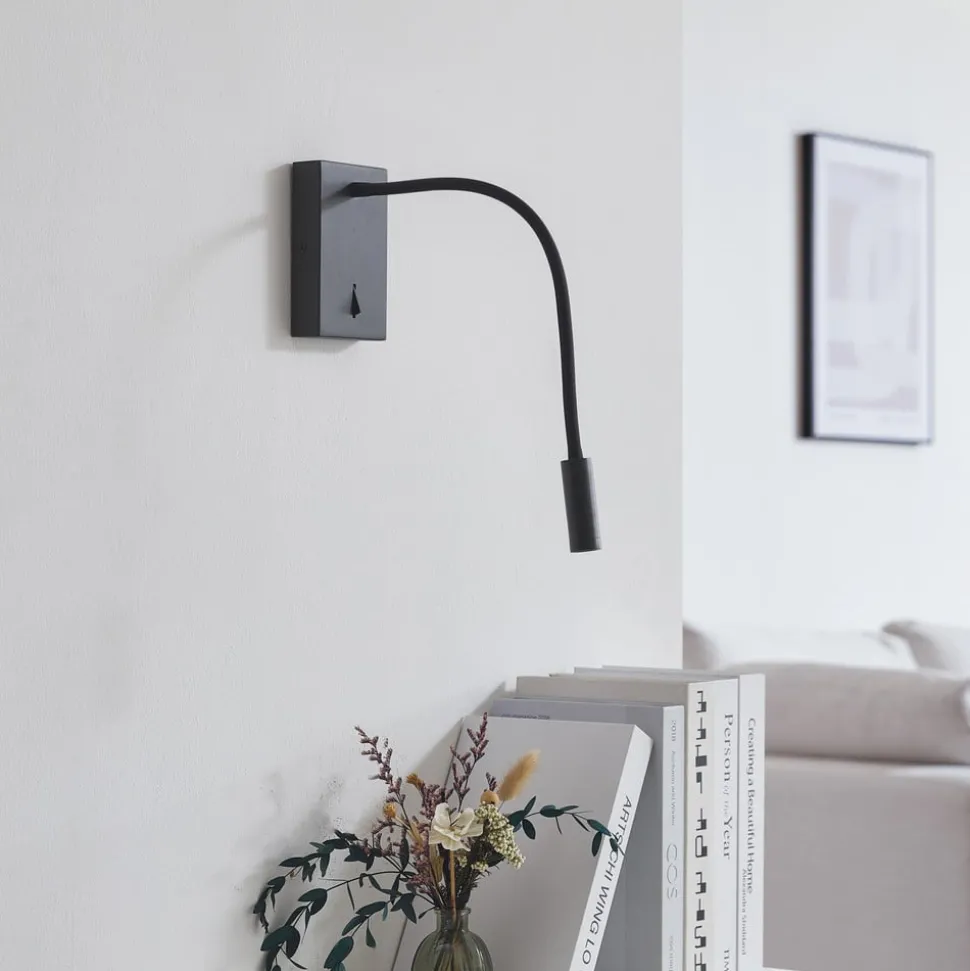 Lucande LED-læselampe Hetti, sort, metal, 14 cm høj