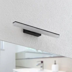 Lucande LED-væglampe Lisana, vandret, 46 cm, IP44