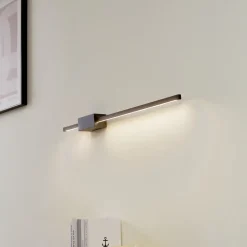 Lucande LED-væglampe Skaila, sort, længde 90 cm, 3.000 K