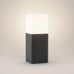 Lucande Obuna sokkellampe, højde 30 cm