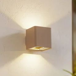 Lucande udendørs LED-væglampe Aaron, beige, IP54, op/ned