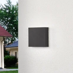 Lucande udendørs LED-væglampe Trixy, antracit, metal, IP54