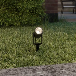 Lucande udendørs spotlampe Galina, sæt med 4, jordspyd, stik