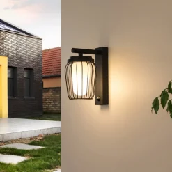 Lucande udendørs væglampe Chandan, 30 cm, antracit, sensor