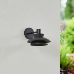 Lucande udendørs væglampe Thais, sort, metal, Ø 25 cm