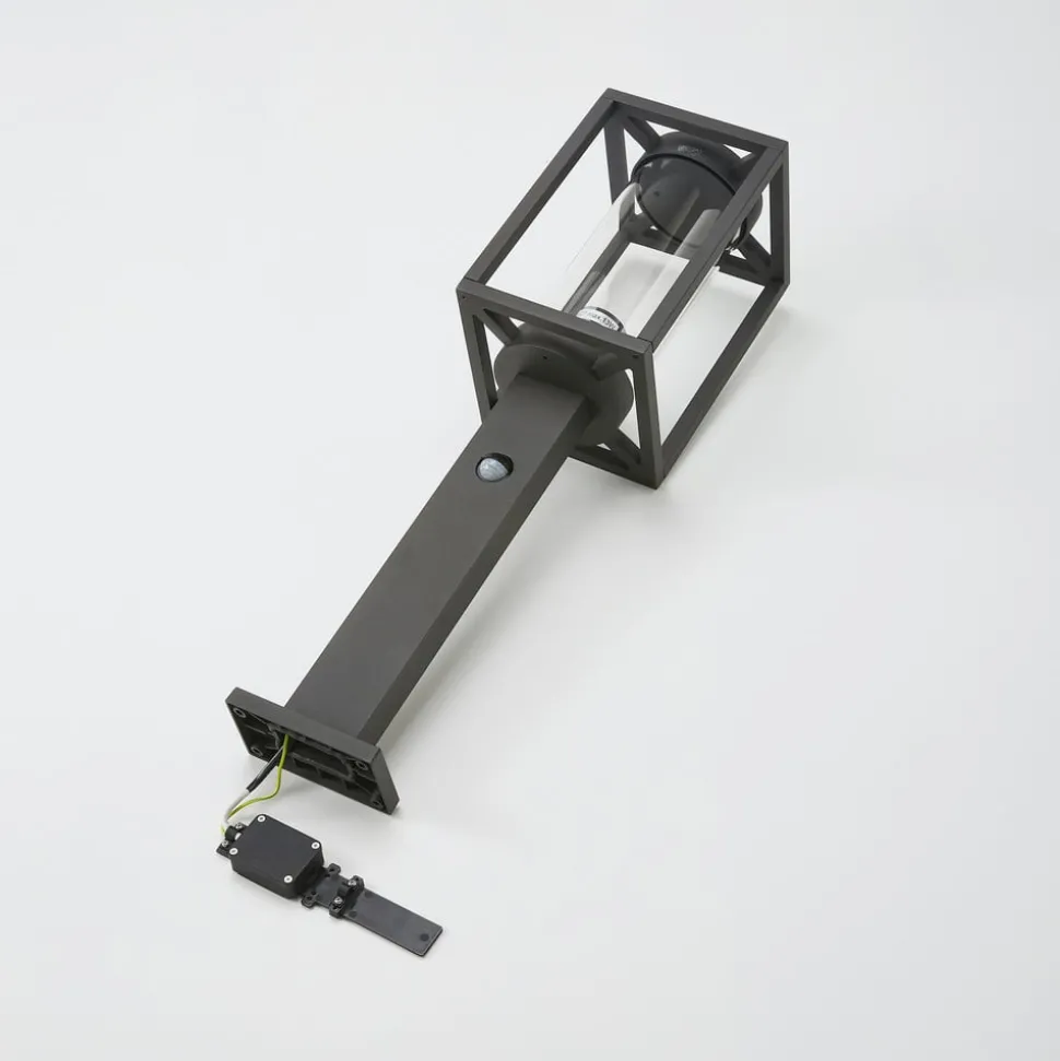 Lucande vejlampe Ferda, 60 cm, sensor, antracit, IP44
