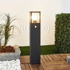 Lucande vejlampe Klemens, 65 cm, sensor, antracit, E27
