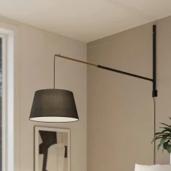 Lucande væglampe Beleza, højde 150 cm, kan trækkes ud, tekstil