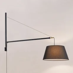 Lucande væglampe Beleza, højde 150 cm, kan trækkes ud, tekstil