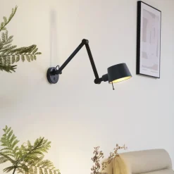 Lucande væglampe Silka, sort, metal, 9,5 cm høj
