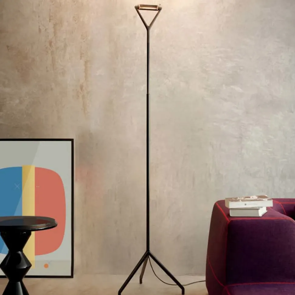 Luceplan Lola - sort gulvlampe