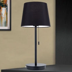 Ludwig bordlampe med USB-port, sort