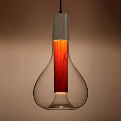 LZF Eris LED-pendellampe, glas, aluminium/kirsebær