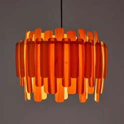 LZF Maruja træ-pendellampe, orange