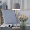 Mannera LED-bordlampe med batteri, sand